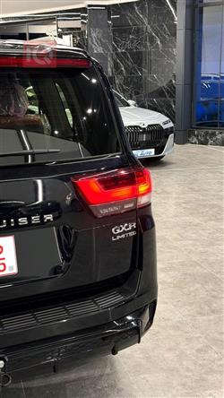 تويوتا لاندكروزر